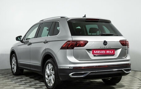 Volkswagen Tiguan II, 2021 год, 3 749 700 рублей, 7 фотография