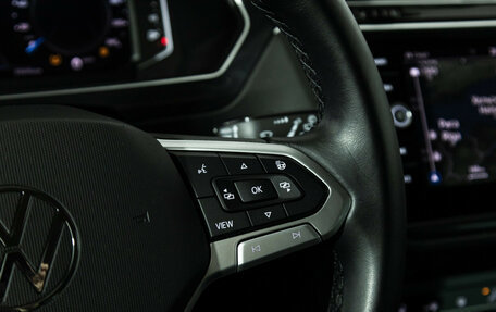 Volkswagen Tiguan II, 2021 год, 3 749 700 рублей, 20 фотография