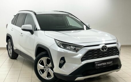 Toyota RAV4, 2020 год, 3 499 000 рублей, 3 фотография