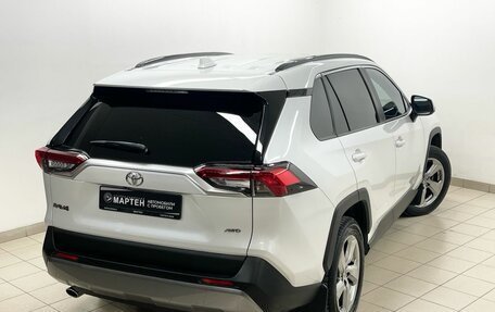 Toyota RAV4, 2020 год, 3 499 000 рублей, 9 фотография