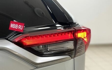 Toyota RAV4, 2020 год, 3 499 000 рублей, 10 фотография