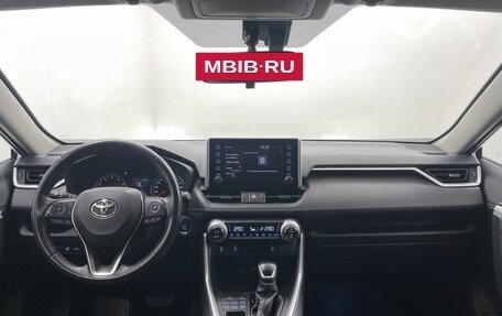 Toyota RAV4, 2020 год, 3 499 000 рублей, 19 фотография