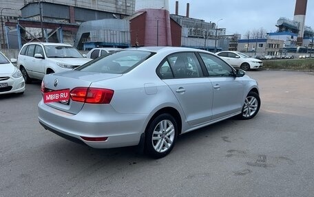 Volkswagen Jetta VI, 2012 год, 1 099 000 рублей, 4 фотография