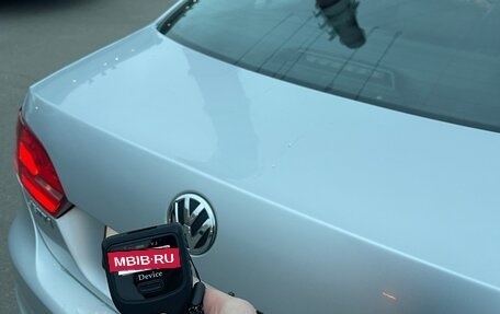 Volkswagen Jetta VI, 2012 год, 1 099 000 рублей, 30 фотография