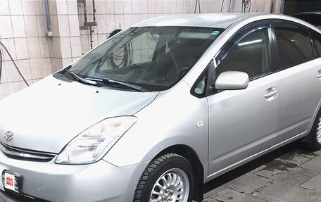 Toyota Prius, 2007 год, 760 000 рублей, 4 фотография