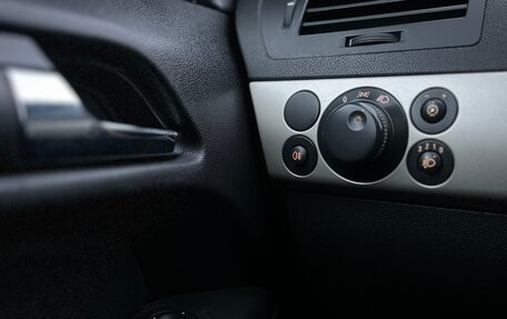 Opel Astra H, 2008 год, 310 000 рублей, 11 фотография