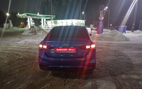Hyundai Solaris II рестайлинг, 2017 год, 750 000 рублей, 3 фотография