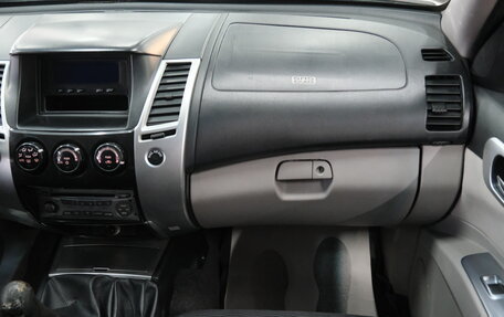 Mitsubishi Pajero Sport II рестайлинг, 2008 год, 1 199 000 рублей, 17 фотография