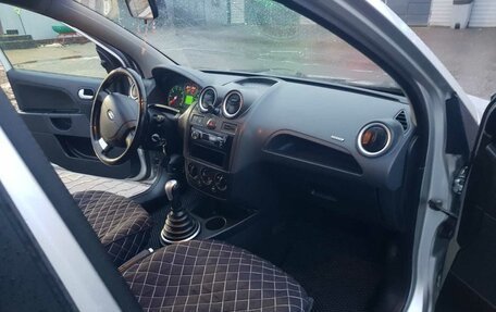 Ford Fiesta, 2006 год, 275 000 рублей, 9 фотография