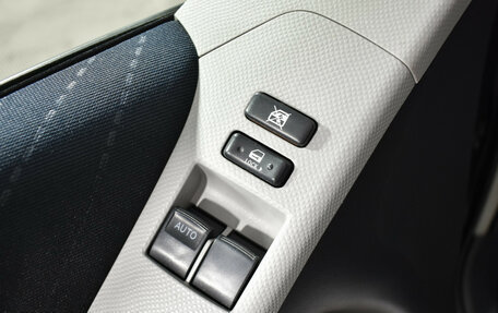 Toyota Yaris III рестайлинг, 2008 год, 545 000 рублей, 14 фотография