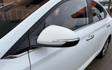 Hyundai Solaris II рестайлинг, 2018 год, 1 390 000 рублей, 9 фотография