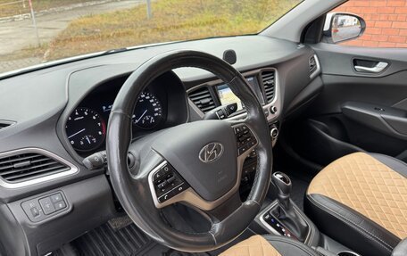 Hyundai Solaris II рестайлинг, 2018 год, 1 390 000 рублей, 18 фотография