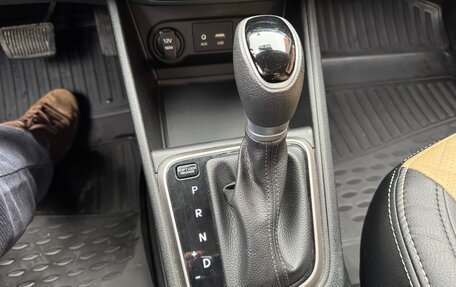 Hyundai Solaris II рестайлинг, 2018 год, 1 390 000 рублей, 29 фотография