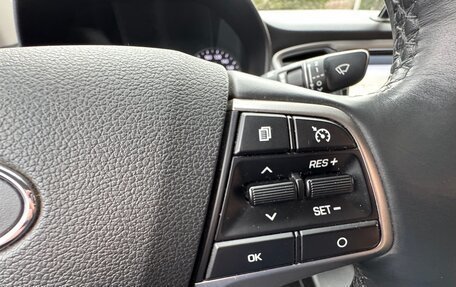 Hyundai Solaris II рестайлинг, 2018 год, 1 390 000 рублей, 23 фотография