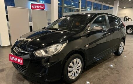 Hyundai Solaris II рестайлинг, 2012 год, 550 000 рублей, 7 фотография