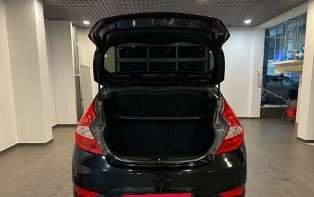 Hyundai Solaris II рестайлинг, 2012 год, 550 000 рублей, 35 фотография