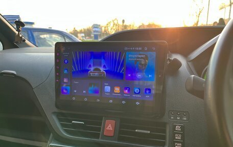 Toyota Voxy III, 2014 год, 1 750 000 рублей, 20 фотография