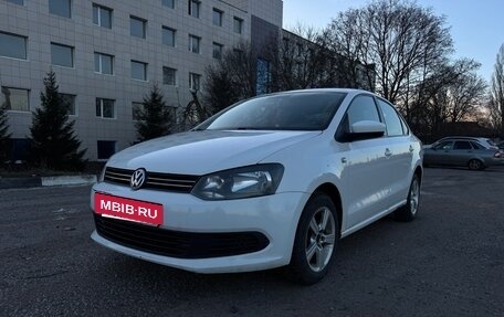 Volkswagen Polo VI (EU Market), 2012 год, 750 000 рублей, 5 фотография