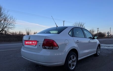 Volkswagen Polo VI (EU Market), 2012 год, 750 000 рублей, 2 фотография