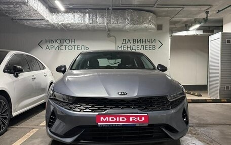 KIA K5, 2020 год, 2 200 000 рублей, 5 фотография