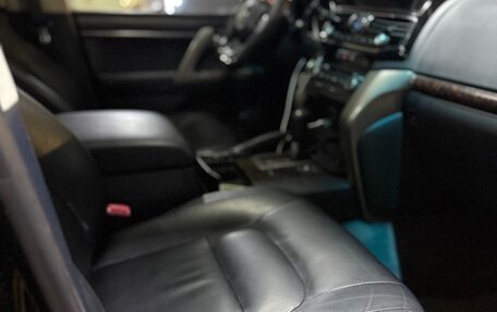 Toyota Land Cruiser 200, 2011 год, 3 590 000 рублей, 9 фотография