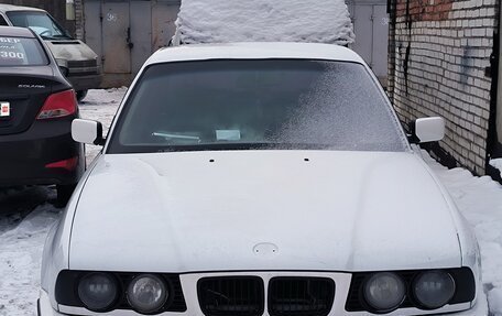 BMW 5 серия, 1990 год, 450 000 рублей, 1 фотография