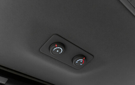 Hyundai H-1 II рестайлинг, 2016 год, 2 300 150 рублей, 16 фотография