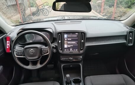 Volvo XC40 I, 2019 год, 2 888 000 рублей, 29 фотография