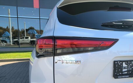 Toyota Highlander, 2025 год, 6 180 000 рублей, 12 фотография