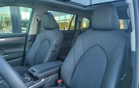 Toyota Highlander, 2025 год, 6 180 000 рублей, 33 фотография