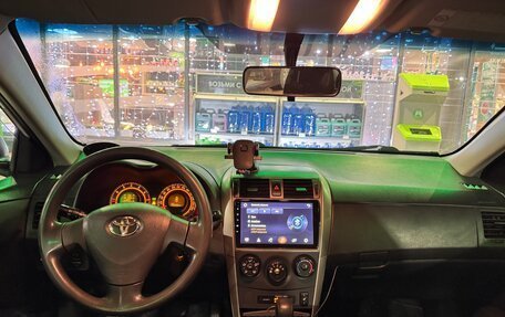 Toyota Corolla, 2010 год, 700 000 рублей, 5 фотография