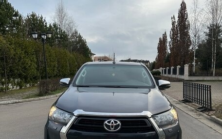 Toyota Hilux VIII, 2020 год, 5 100 000 рублей, 1 фотография