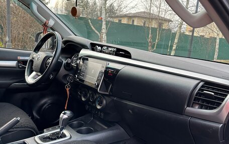 Toyota Hilux VIII, 2020 год, 5 100 000 рублей, 11 фотография