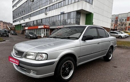Nissan Sunny B15, 2000 год, 300 000 рублей, 1 фотография