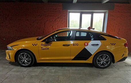 KIA K5, 2021 год, 1 400 000 рублей, 2 фотография