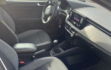 Skoda Rapid II, 2021 год, 1 350 000 рублей, 4 фотография