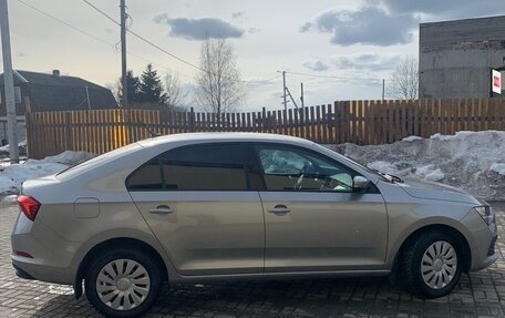 Skoda Rapid II, 2021 год, 1 350 000 рублей, 9 фотография