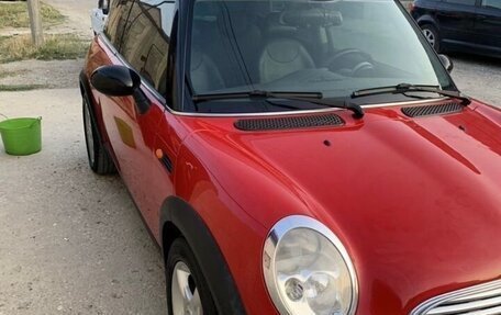 MINI Hatch, 2004 год, 650 000 рублей, 1 фотография