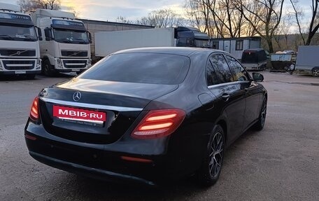 Mercedes-Benz E-Класс, 2018 год, 2 140 000 рублей, 8 фотография