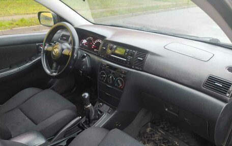 Toyota Corolla, 2004 год, 395 000 рублей, 6 фотография