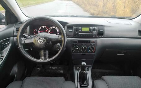 Toyota Corolla, 2004 год, 395 000 рублей, 21 фотография