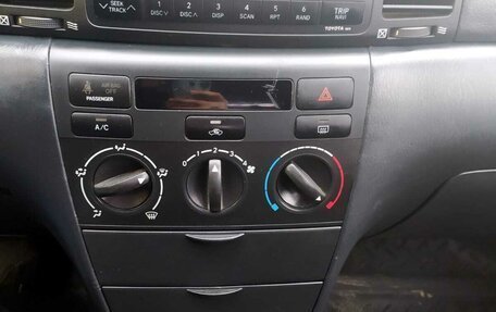 Toyota Corolla, 2004 год, 395 000 рублей, 22 фотография