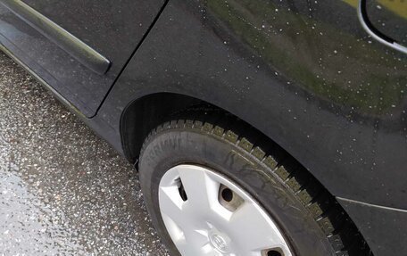 Toyota Corolla, 2004 год, 395 000 рублей, 24 фотография