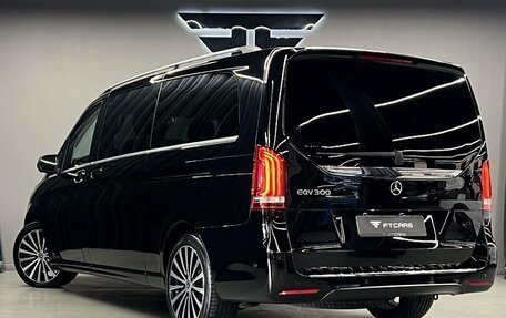 Mercedes-Benz EQV, 2022 год, 5 454 000 рублей, 3 фотография