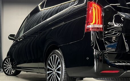 Mercedes-Benz EQV, 2022 год, 5 454 000 рублей, 10 фотография