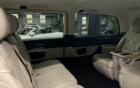 Mercedes-Benz EQV, 2022 год, 5 454 000 рублей, 18 фотография