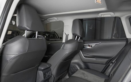 Toyota RAV4, 2024 год, 3 970 000 рублей, 10 фотография