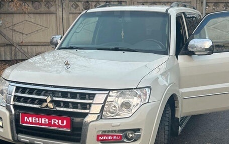 Mitsubishi Pajero IV, 2020 год, 4 200 000 рублей, 1 фотография