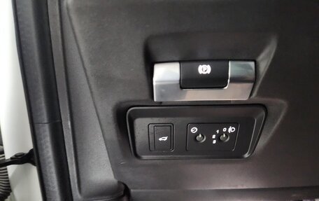 Land Rover Discovery Sport I рестайлинг, 2021 год, 2 480 000 рублей, 20 фотография