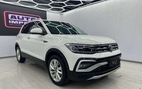 Volkswagen T-Cross I, 2022 год, 1 730 000 рублей, 1 фотография